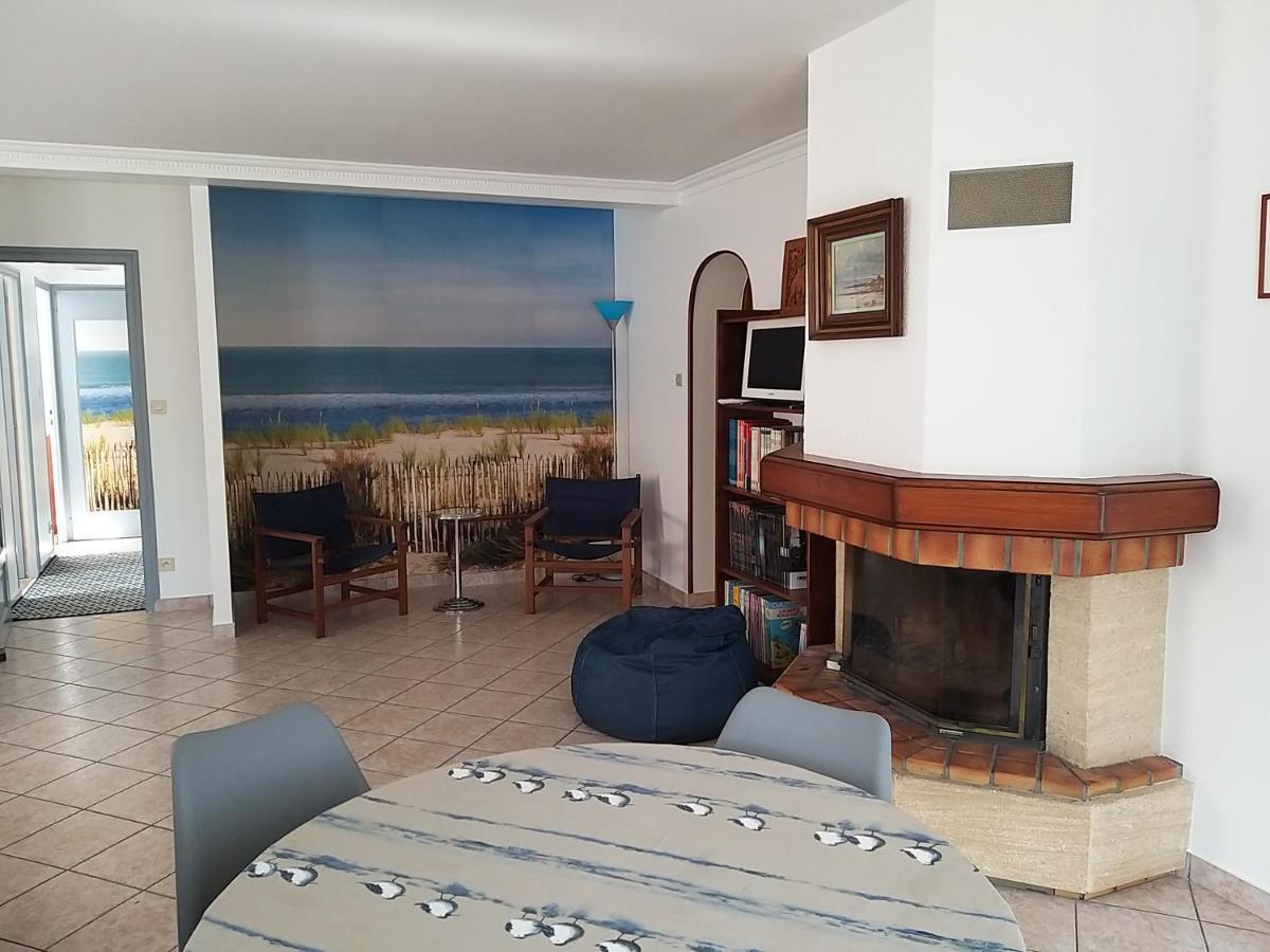Appartement 3 Chambres 6 Pers Rez De Jardin 5Min Plage Quartier Du Phare Location Du Dimanche Au Dimanche En Juillet Et Aout Ла-Транш-сюр-Мер Экстерьер фото